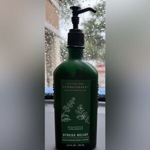 Bath‎ & Body Works Aromatherapy Stress Relief Eucalyptus Spearmint Body Lotion